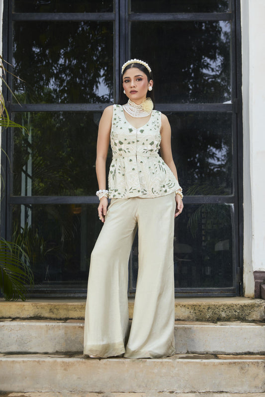 "Pale root" Peplum Top With pants