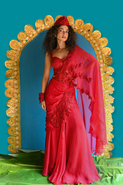 "Dhaakini" Saree with blouse