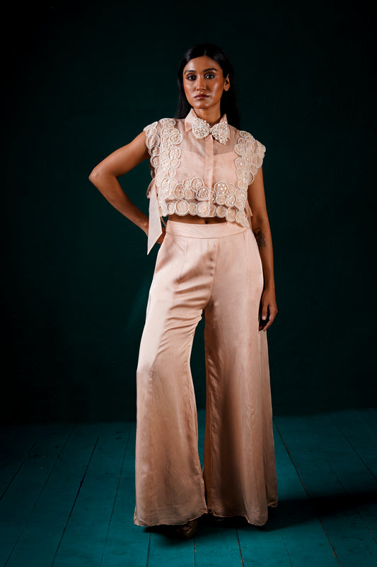 "Verse" overlay with bustier and pants