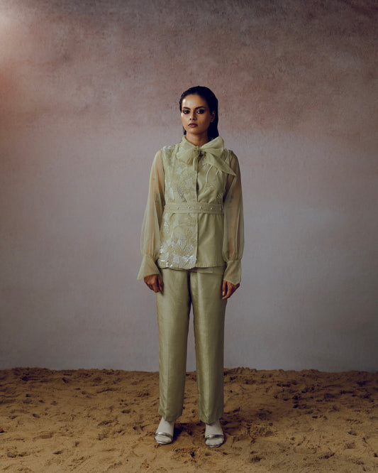 "Sagemute" jacket with belt, shirt & pants